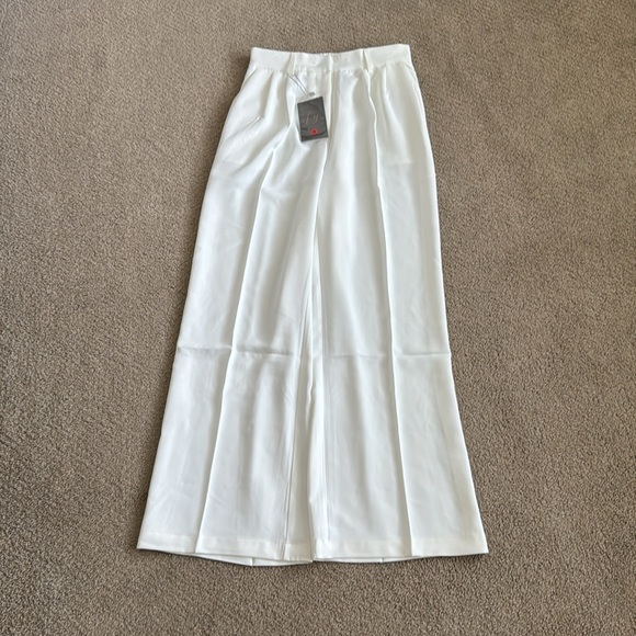 NWT FUNYYZO Wide Leg Pants High Elastic Waist in The Back Trouser Pants - Size S - Picture 2 of 7